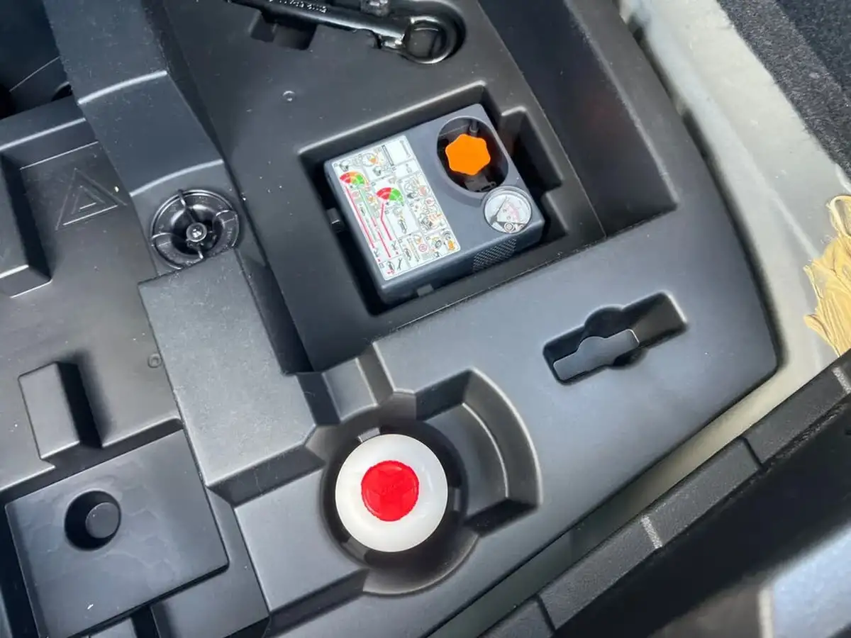 2024-nissan-juke-10-dig-t-n-connecta-big-19