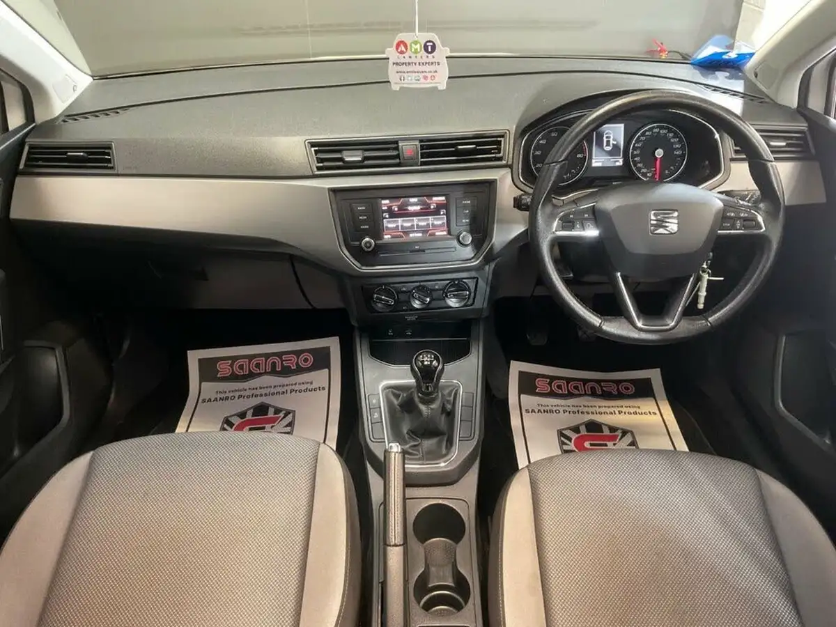 2018-seat-ibiza-10-tsi-se-design-big-38