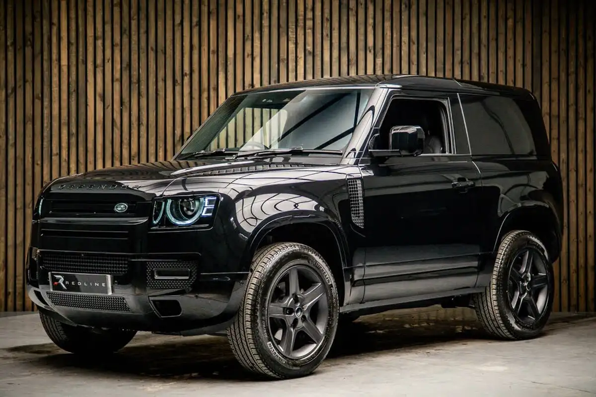 2025-land-rover-90-defender-30-d250-hard-top-x-dynamic-se-90-250pseu6e-big-7