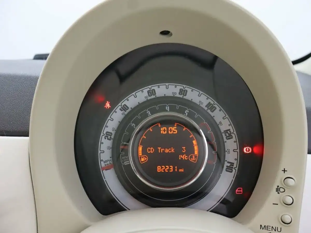 2015-fiat-500-12-pop-ss-big-10