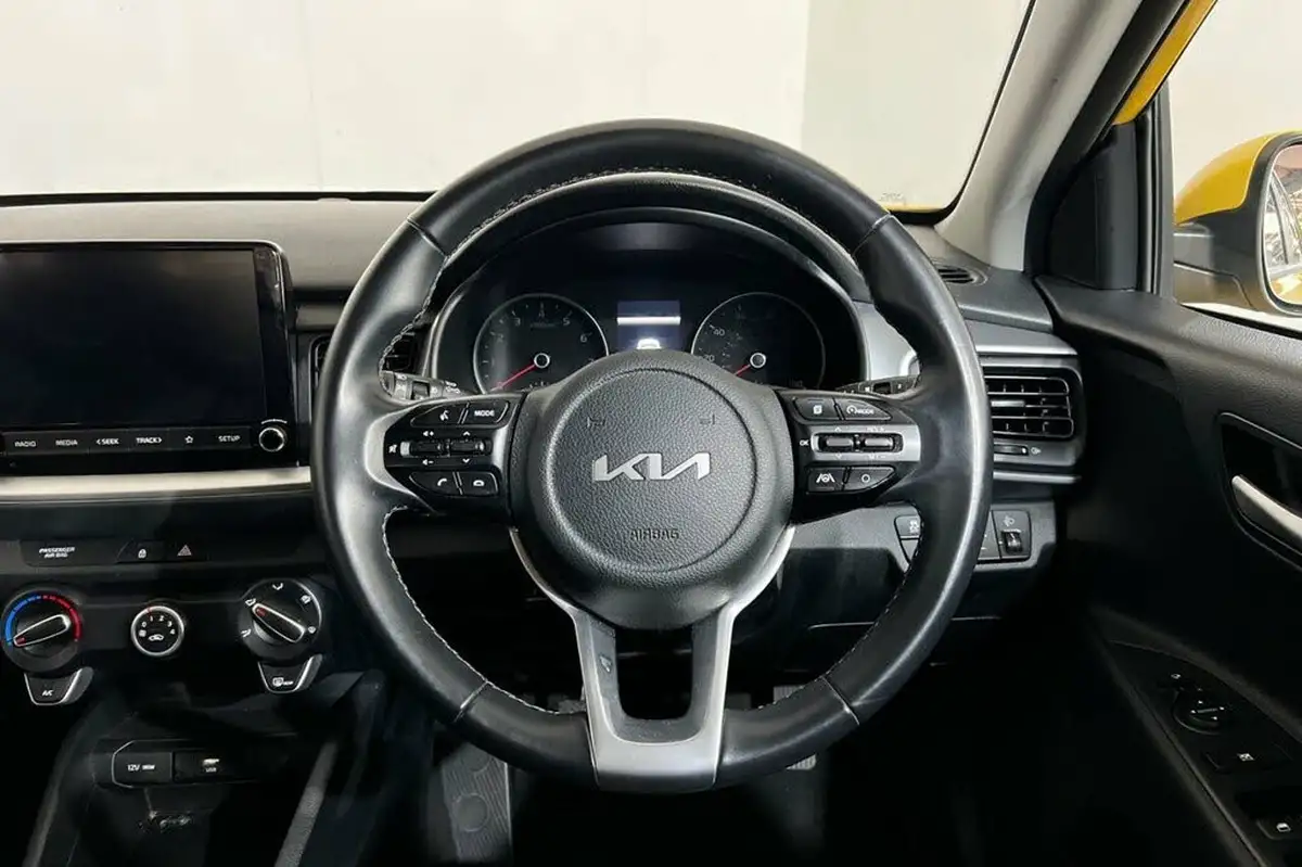 2022-kia-stonic-10-t-gdi-2-big-11