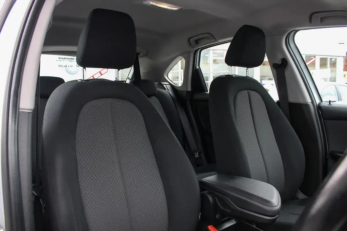 2016-bmw-2-series-15-218i-se-active-tourer-5d-big-14