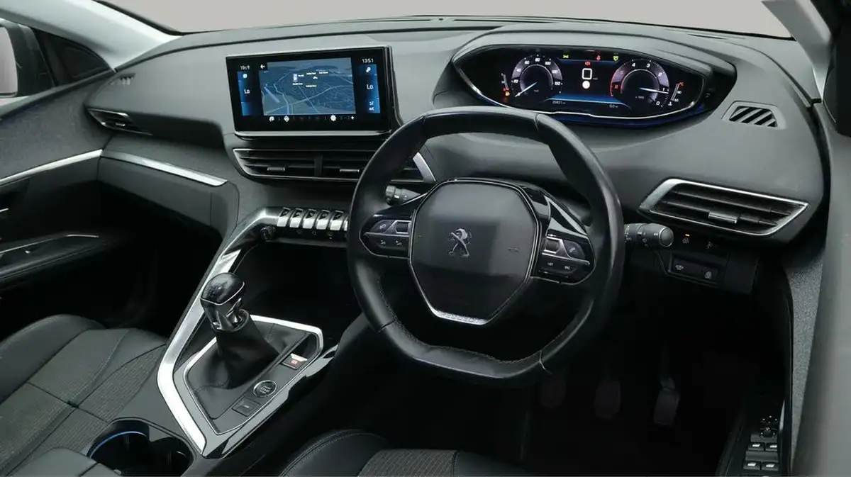 2021-peugeot-5008-suv-15-bluehdi-allure-premium-big-9