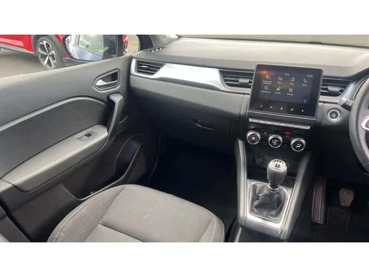 2021-renault-captur-10-tce-play-100bhp-big-13