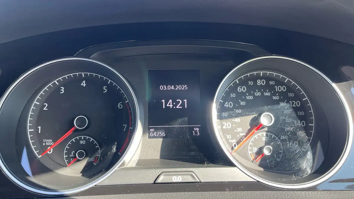 2018-volkswagen-golf-15-tsi-gt-150ps-hatchback-5d-dsg-big-12