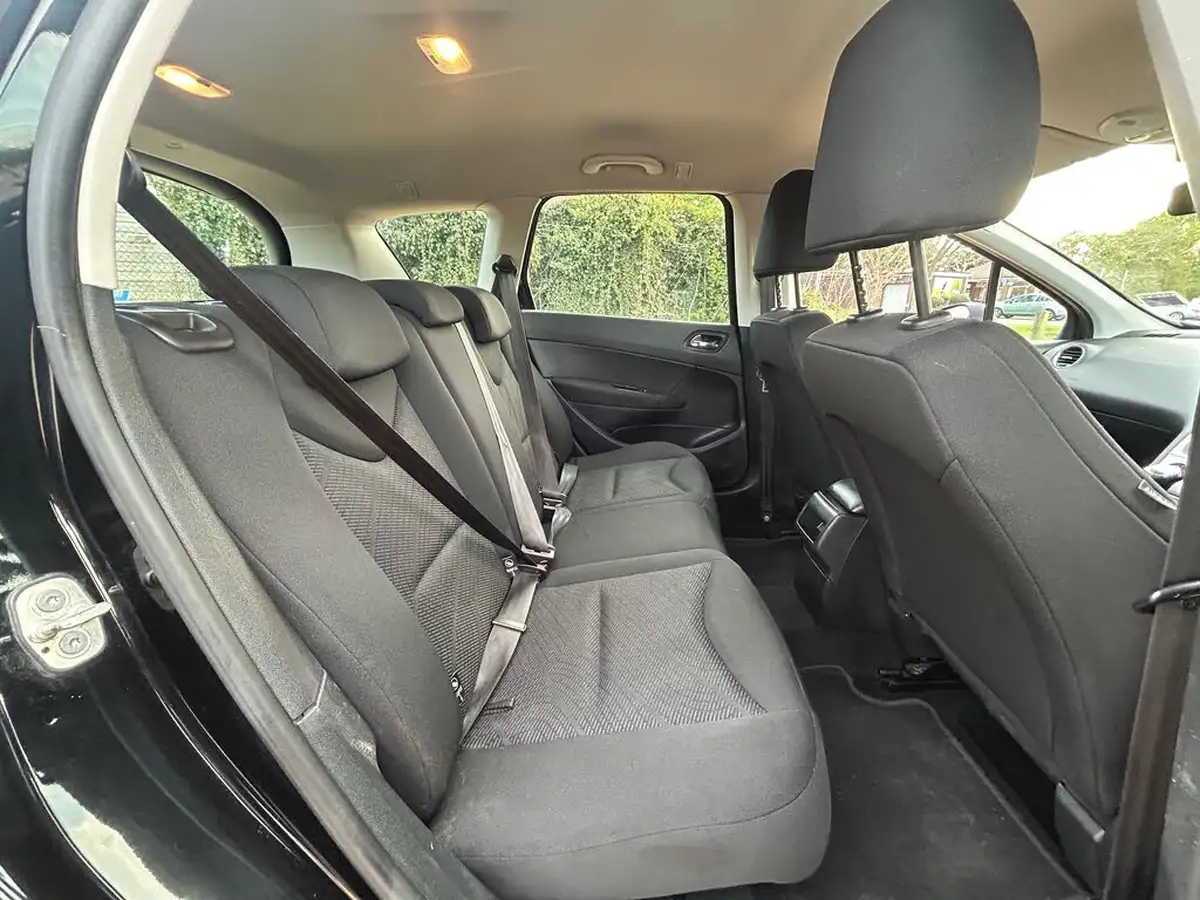 2014-peugeot-308-sw-16e-hdi-access-egc-big-9