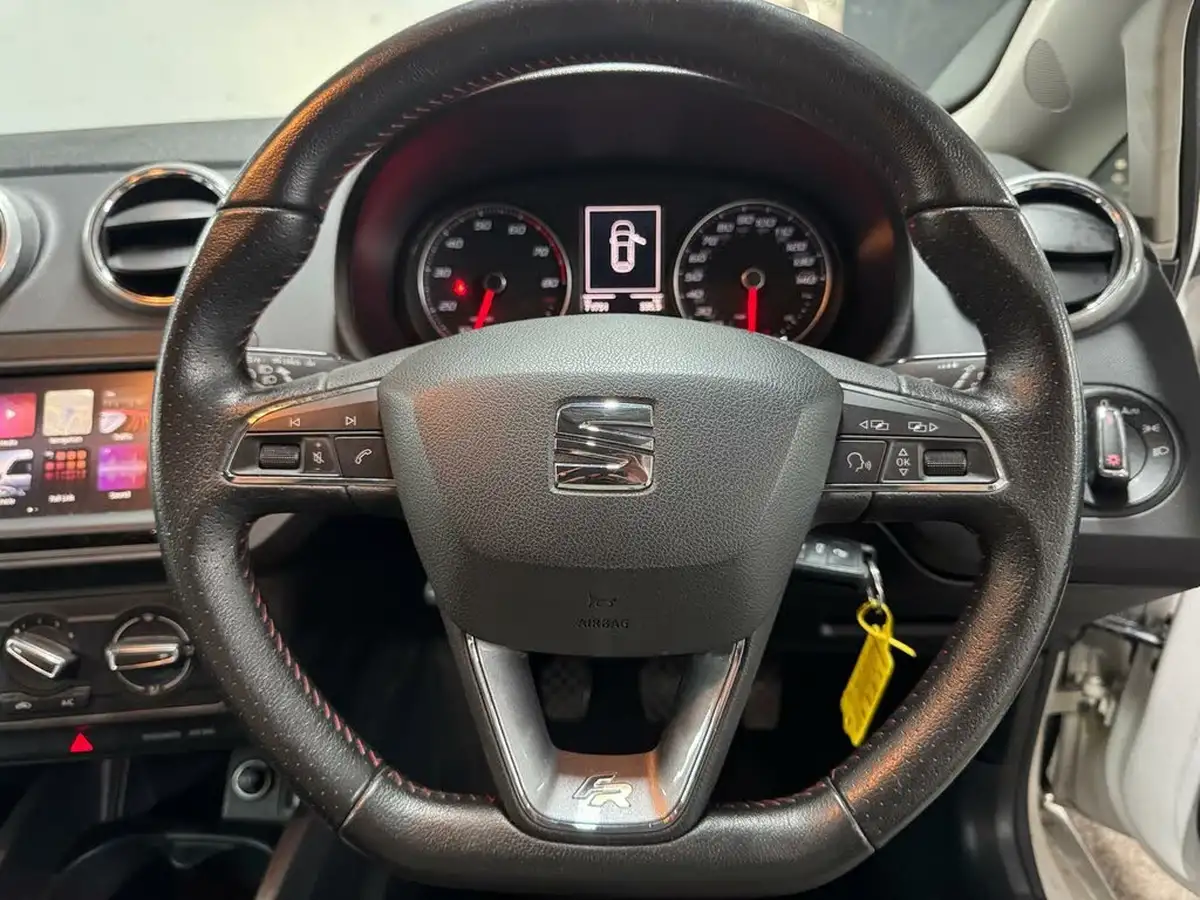 2017-seat-ibiza-12-tsi-fr-technology-110ps-hatchback-5d-big-48