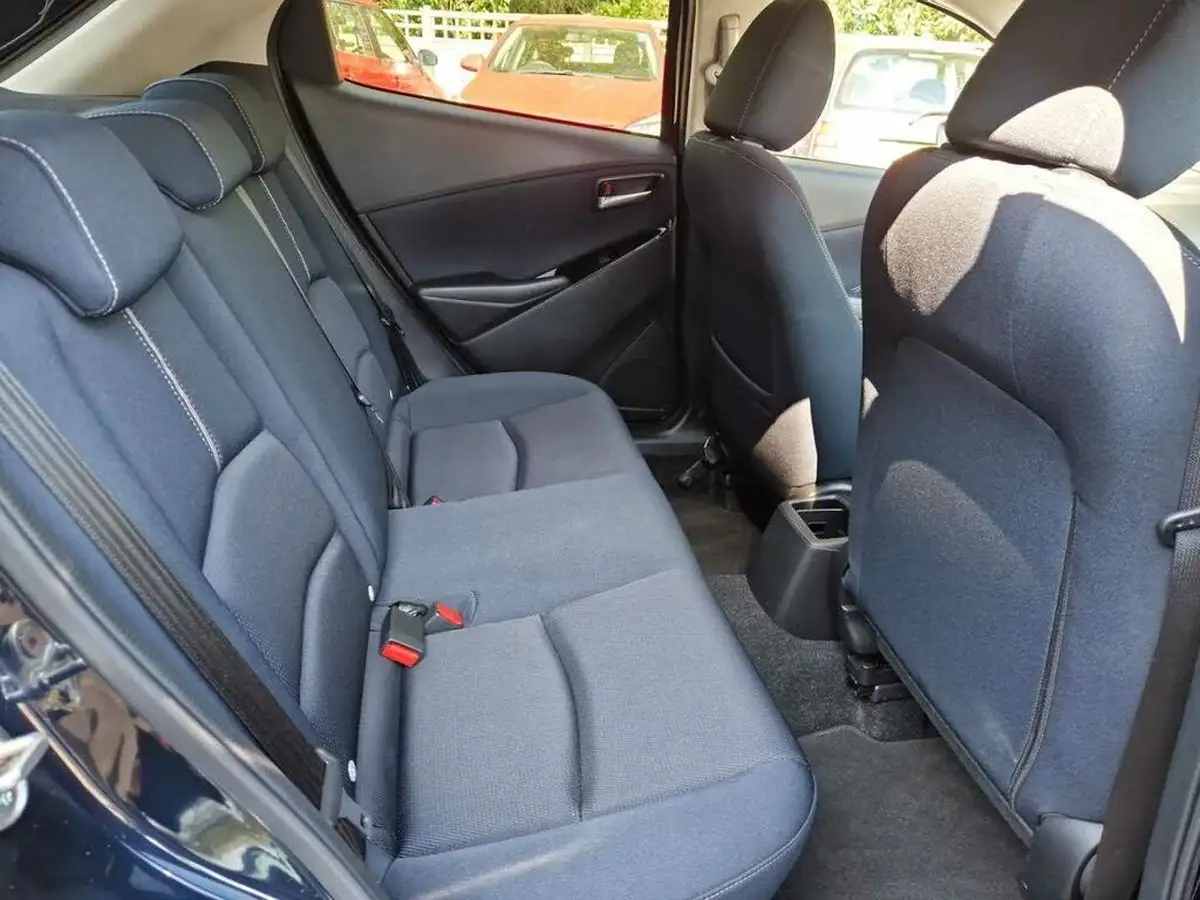 2022-mazda-mazda2-15-e-skyactiv-g-sport-big-13