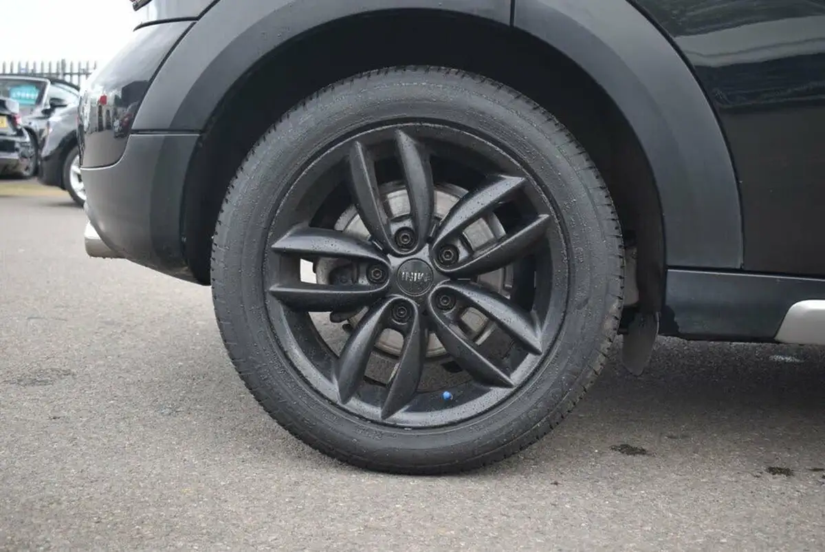 2014-mini-countryman-20td-cooper-d-big-12