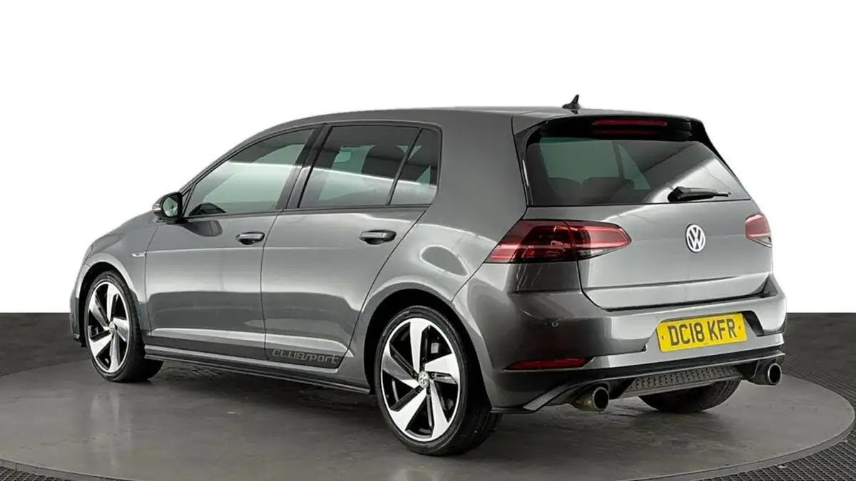 2018-volkswagen-golf-20-tsi-gti-5d-dsg-big-5