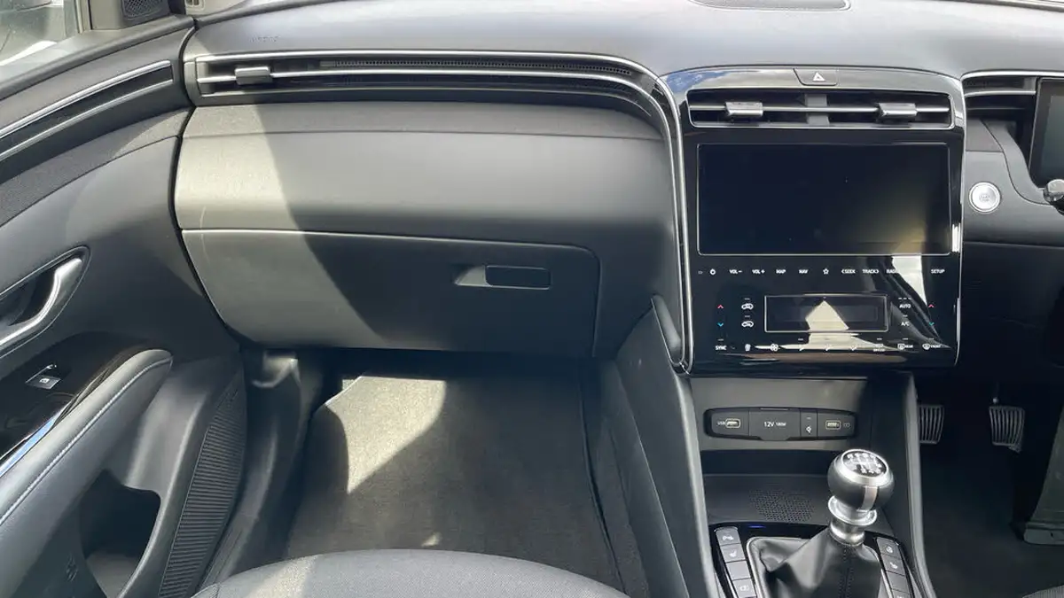 2022-hyundai-tucson-16-t-gdi-premium-150ps-big-11