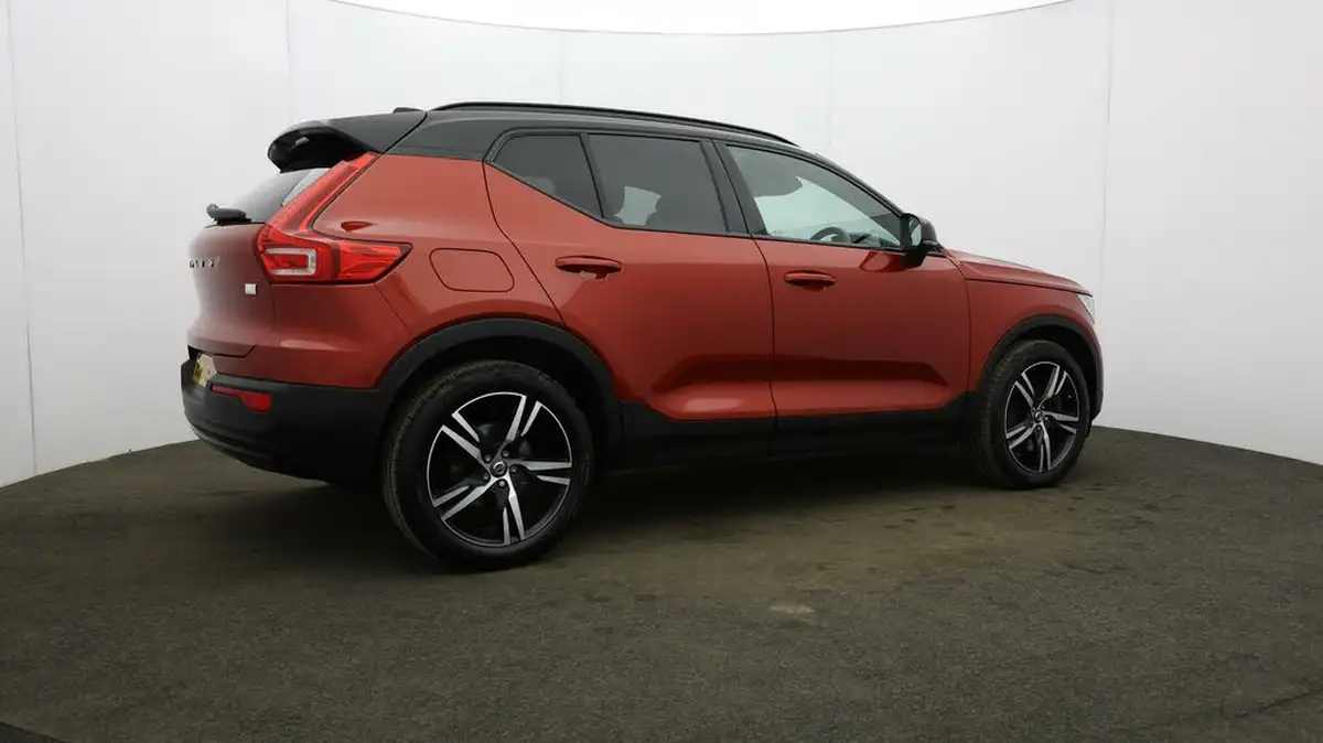 2020-volvo-xc40-15-t5-r-design-plug-in-hybrid-big-56