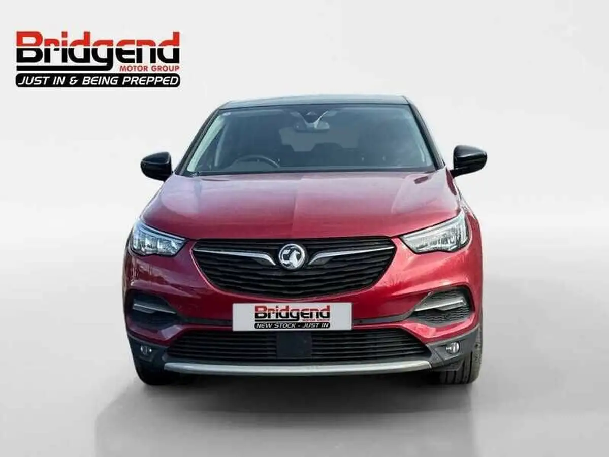 2020-vauxhall-grandland-x-12-sri-nav-big-1