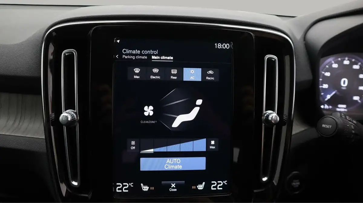 2020-volvo-xc40-20-b4-inscription-pro-big-12