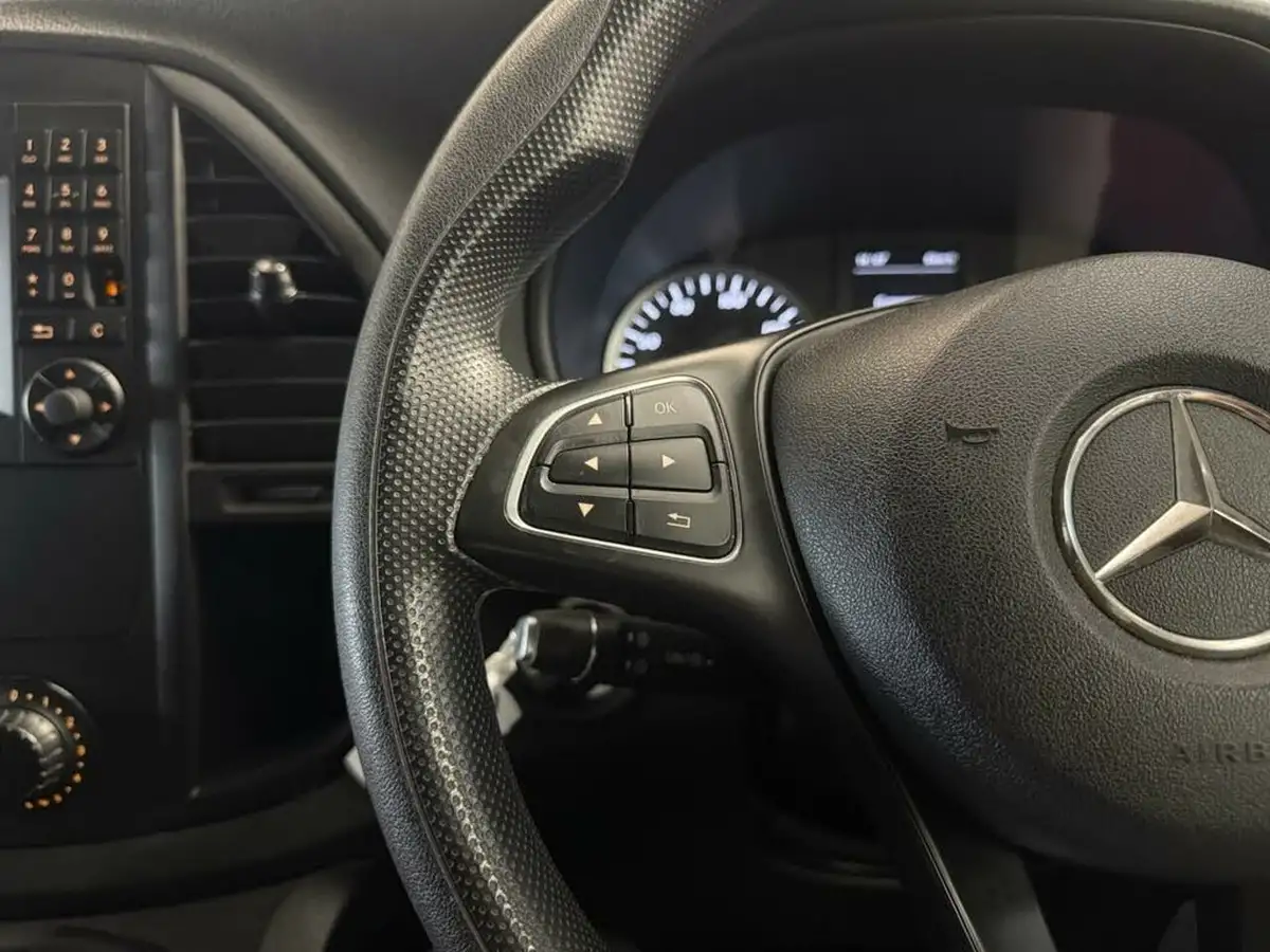 2019-mercedes-benz-vito-21cdi-tourer-pro-114-long-big-28