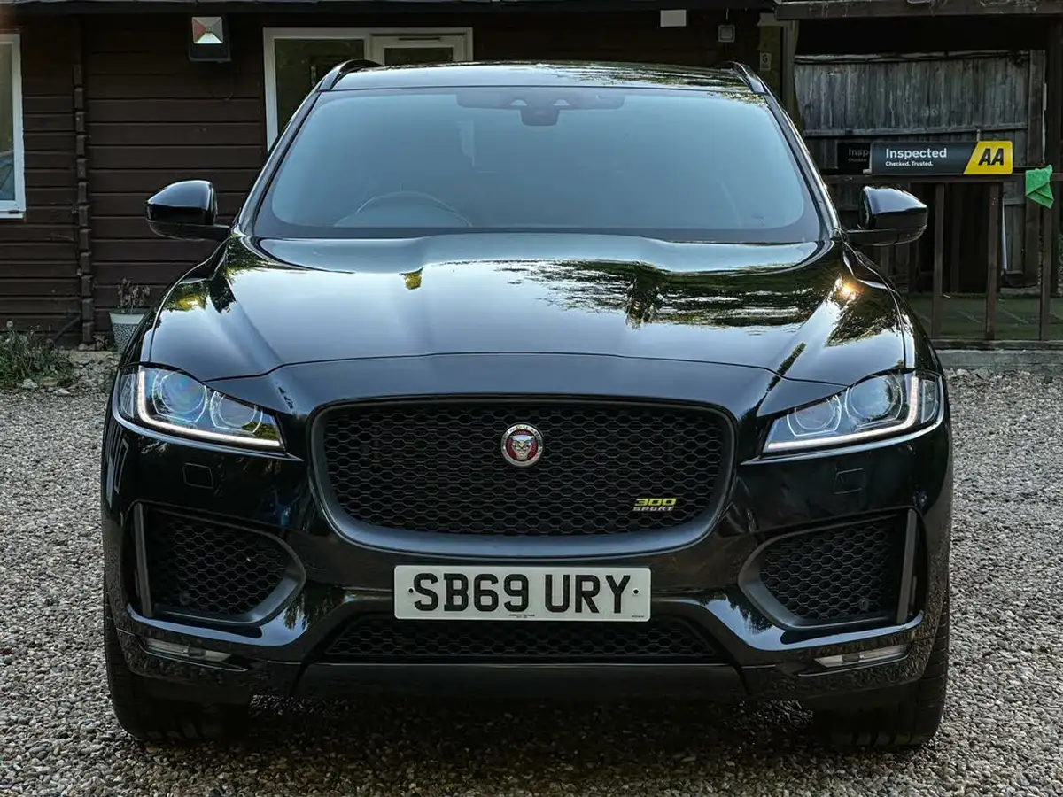 2020-jaguar-f-pace-30td-300-sport-big-4