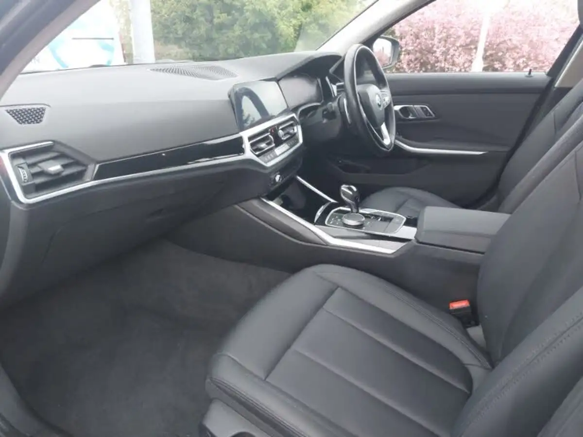 2021-bmw-3-series-20-330e-se-pro-touring-5d-big-4