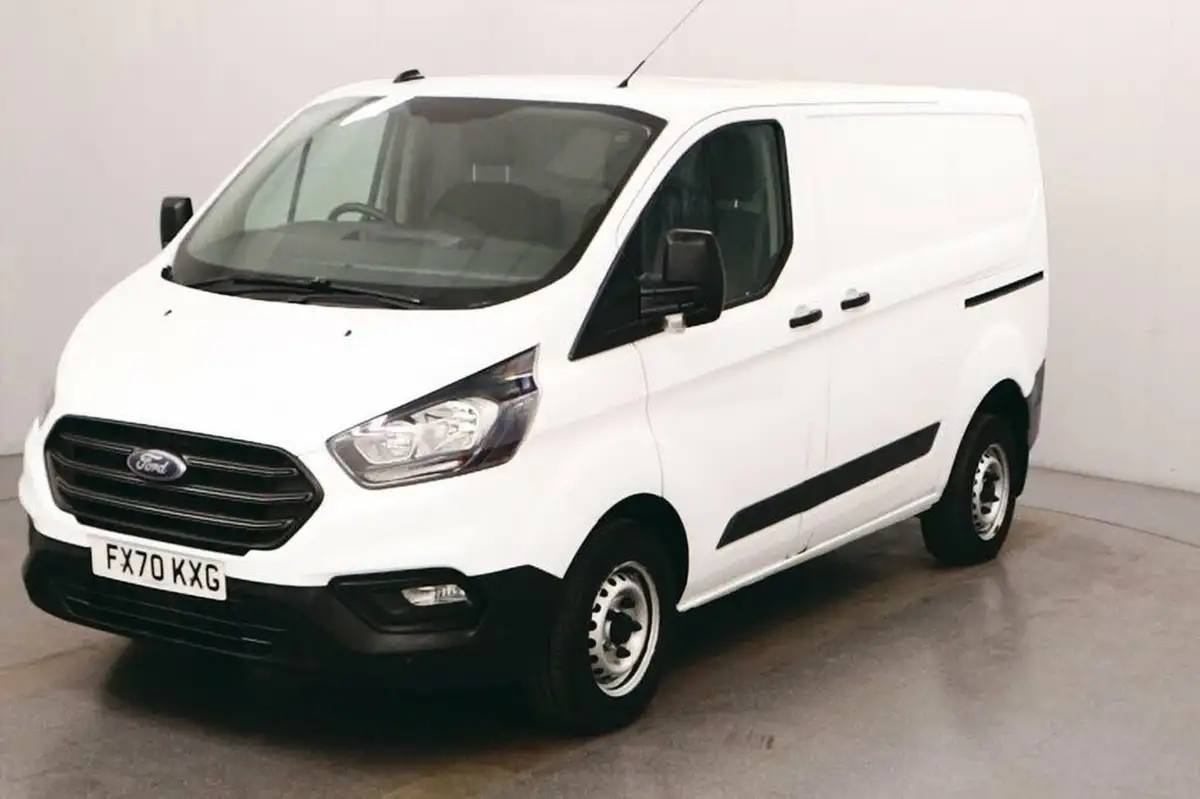 2020-ford-transit-custom-20tdci-280-l1h1-leader-105pseu6dt-panel-van-big-0
