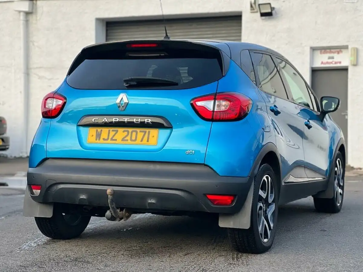 2014-renault-captur-15dci-dynamique-s-90bhp-ss-big-14