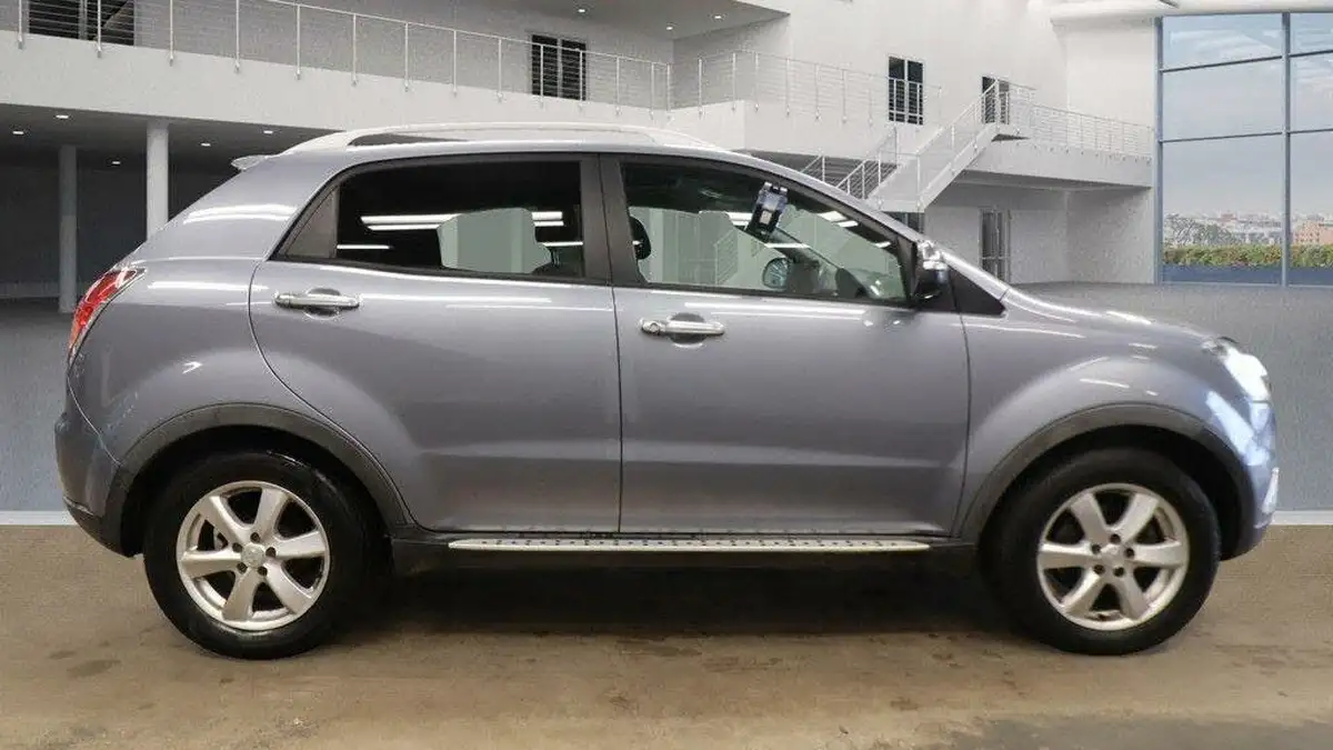 2012-kgm-ssangyong-korando-20td-ex-auto-big-7