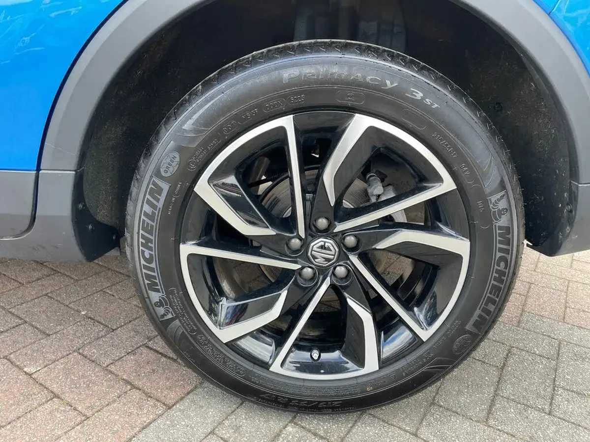 2023-mg-zs-suv-10t-gdi-exclusive-big-8