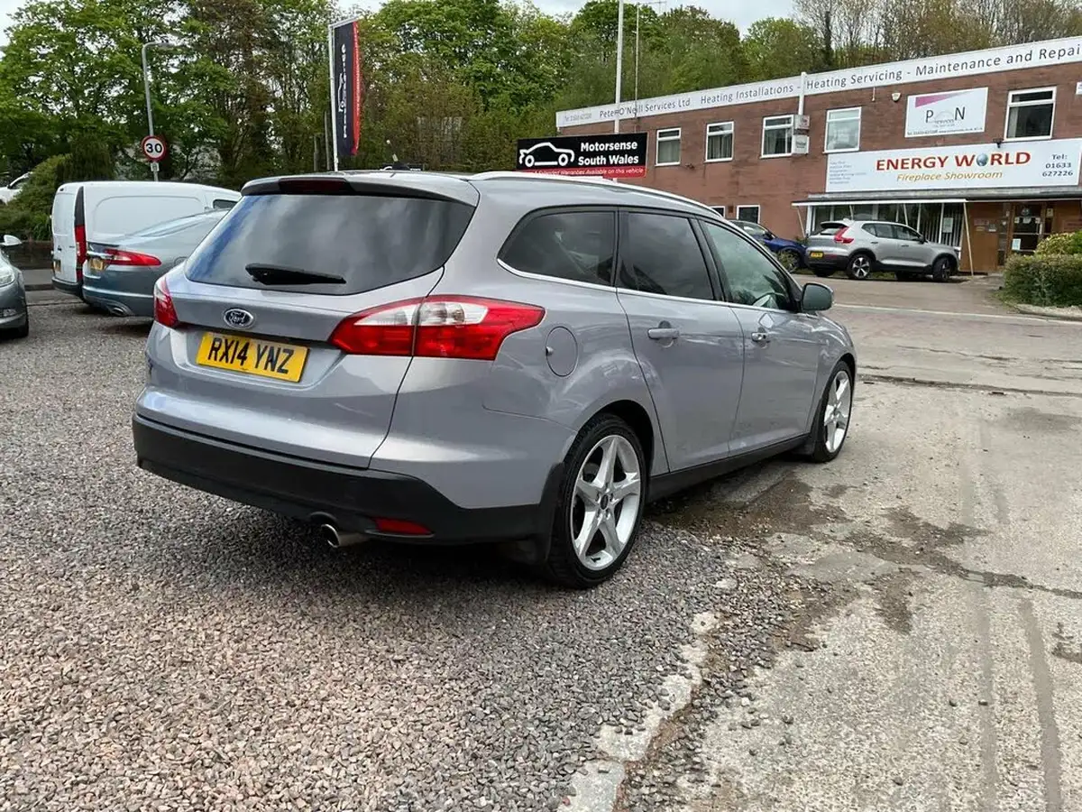 2013-ford-focus-20td-titanium-x-estate-powershift-big-67
