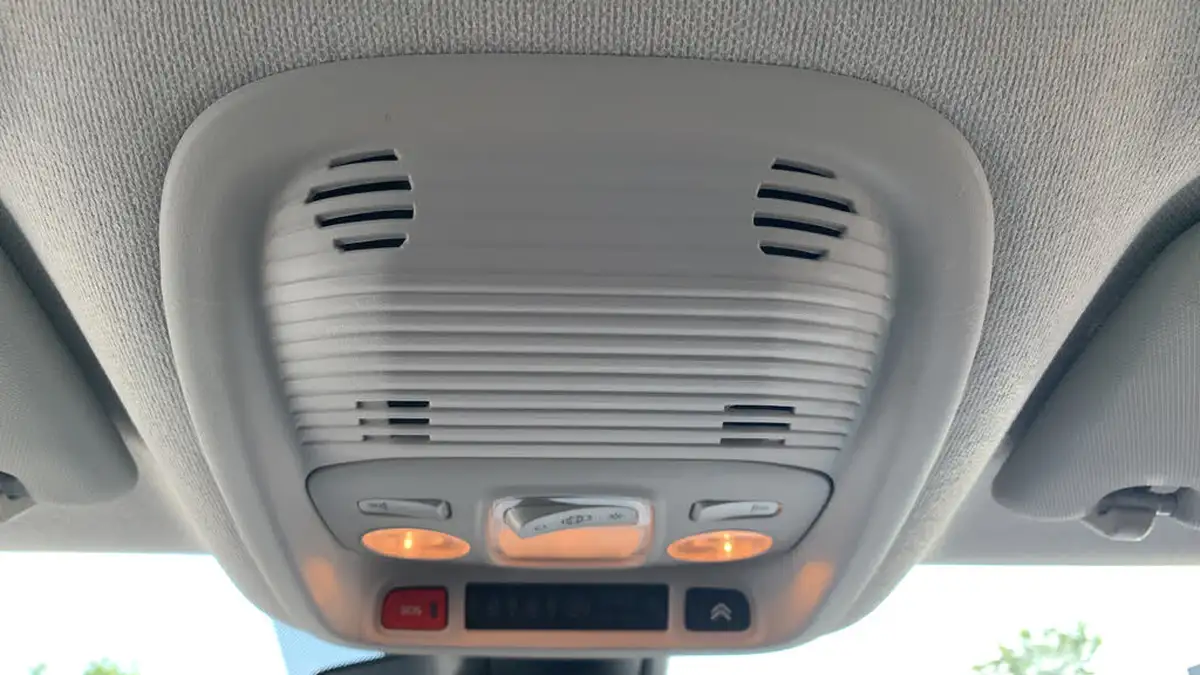 2022-citroen-c3-aircross-12-puretech-shine-plus-130ps-eat6-big-38