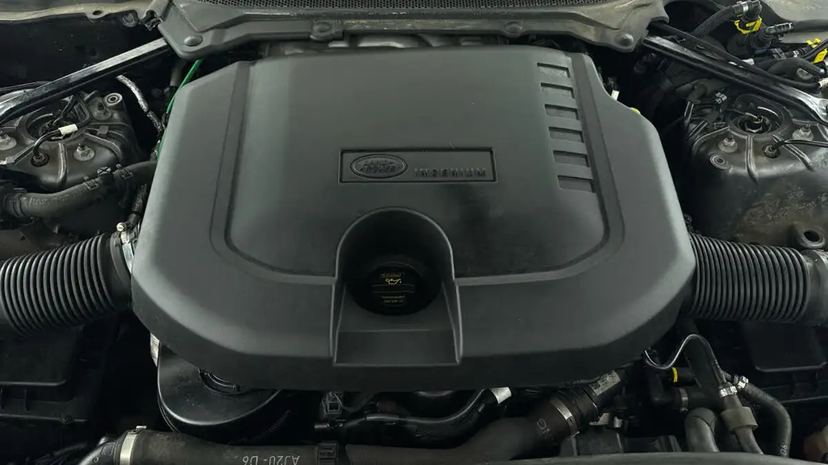 2021-land-rover-discovery-30-d250-r-dynamic-se-250ps-big-27