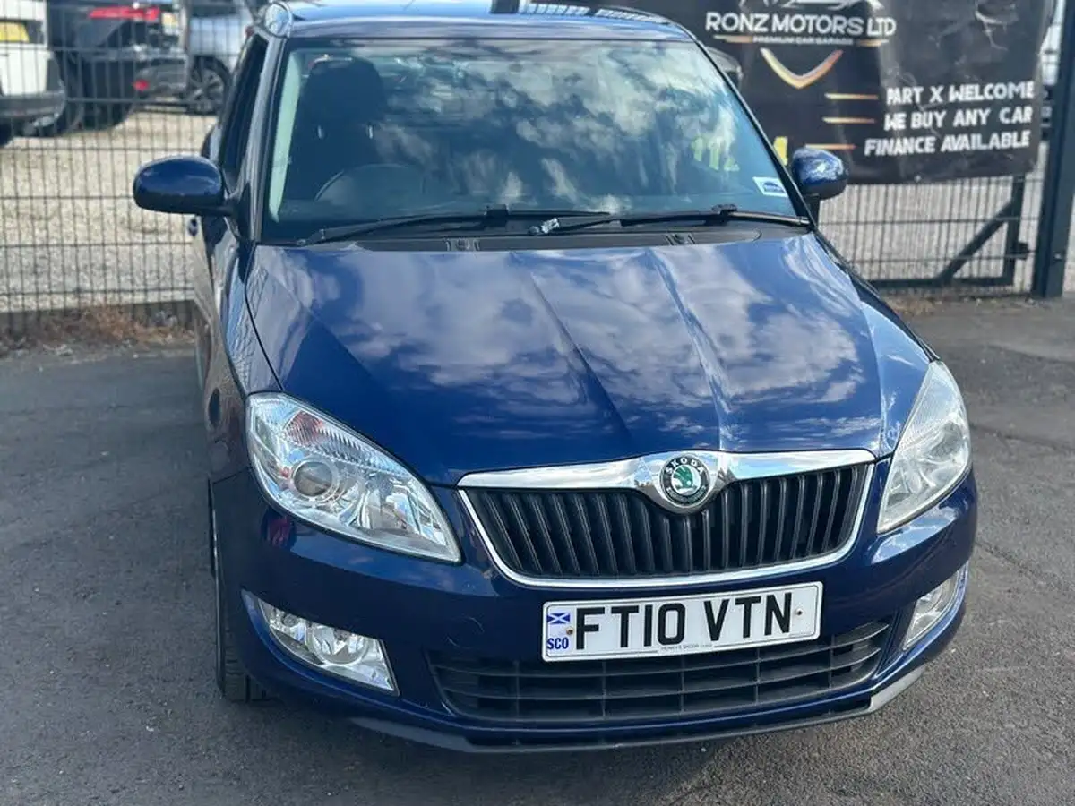 2010-skoda-fabia-12-elegance-85bhp-hatchback-1198cc-big-18
