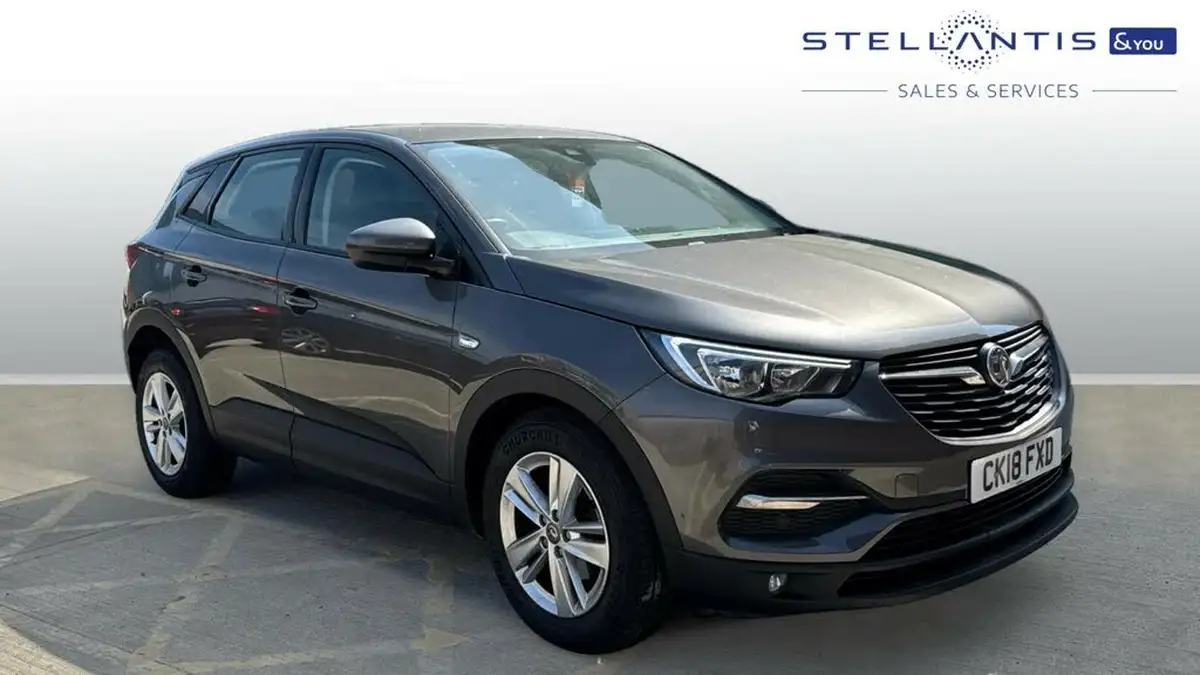 2018-vauxhall-grandland-x-16cdti-se-122ps-auto-big-0