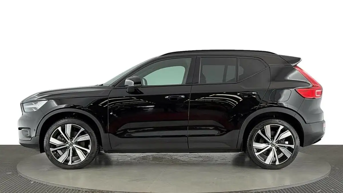 2022-volvo-c40-e-twin-recharge-pro-big-6