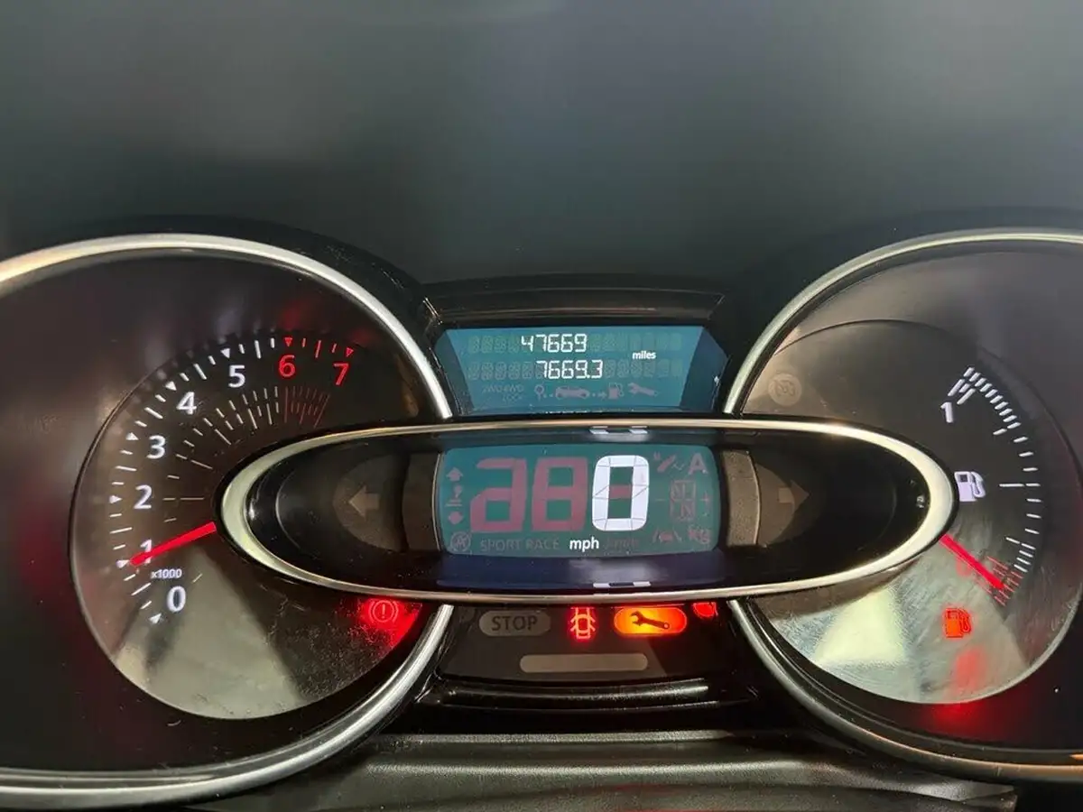 2018-renault-clio-09-tce-dynamique-nav-big-31