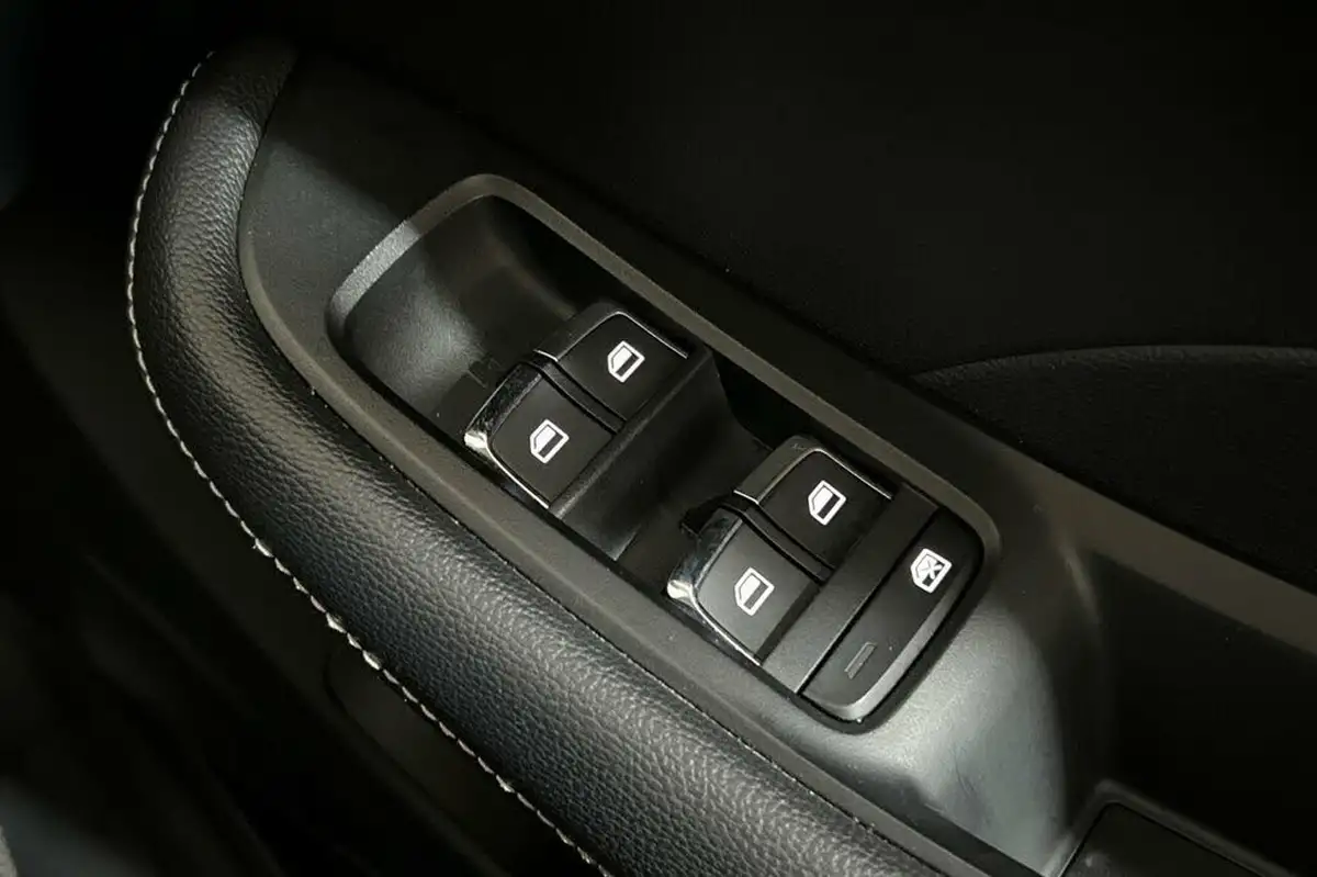 2022-mg-mg5-e-exclusive-ev-long-range-big-41