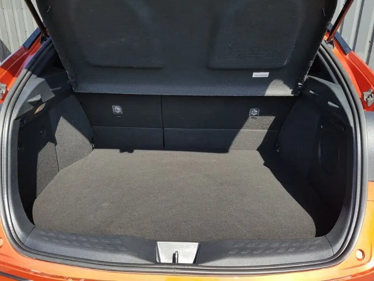 2020-toyota-c-hr-20-vvt-i-orange-edition-big-7