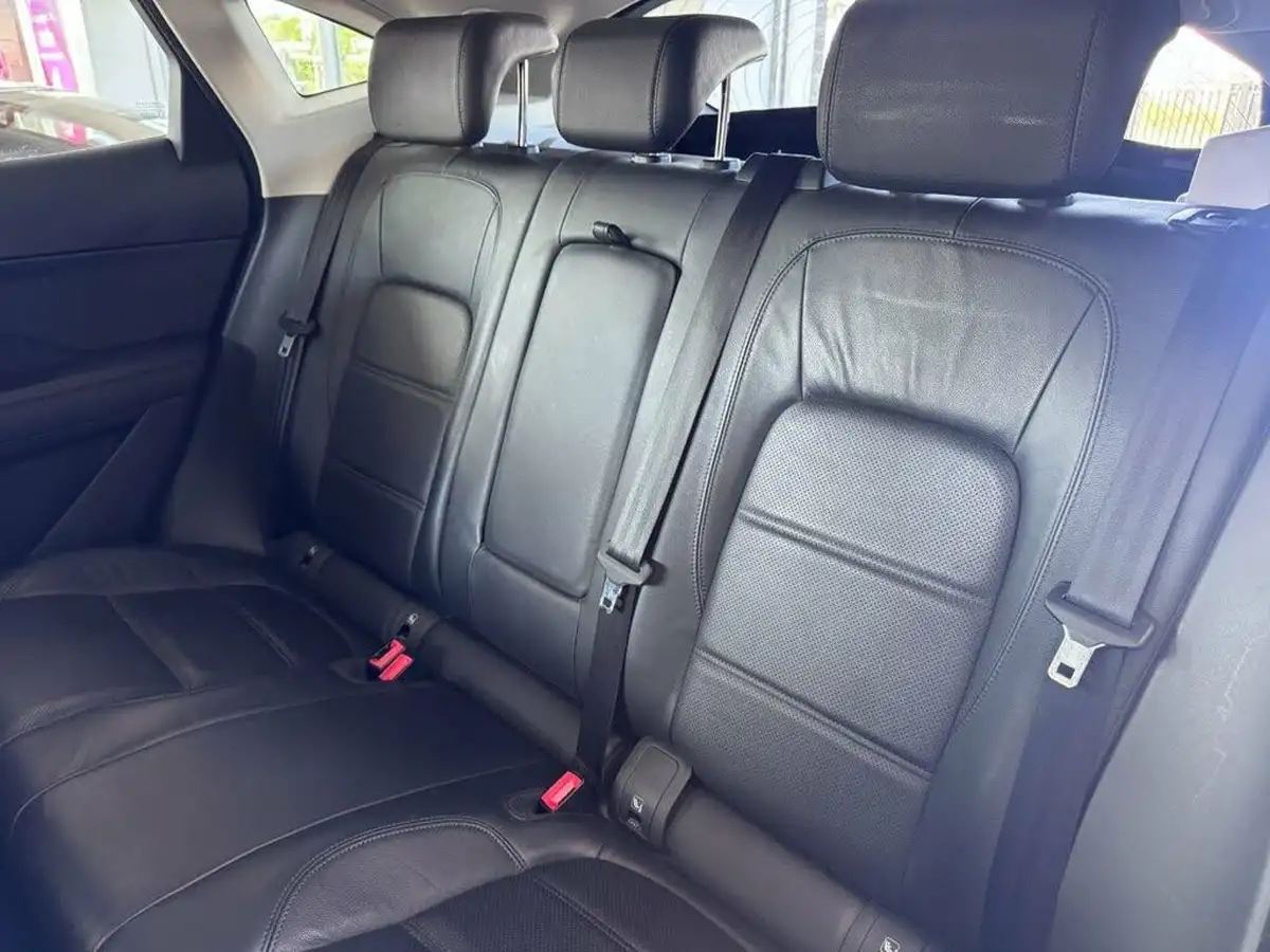 2018-jaguar-e-pace-20-i4d-s-awd-ss-auto-big-23