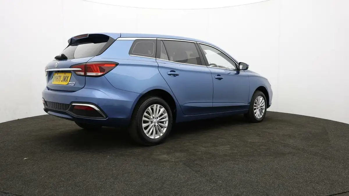 2021-mg-mg5-e-excite-ev-long-range-big-32