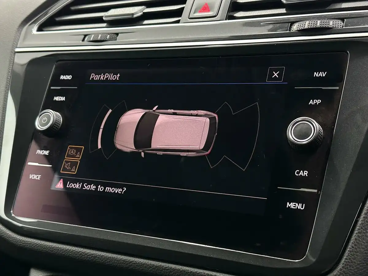 2018-volkswagen-tiguan-20tdi-sel-150ps-ss-dsg-big-23