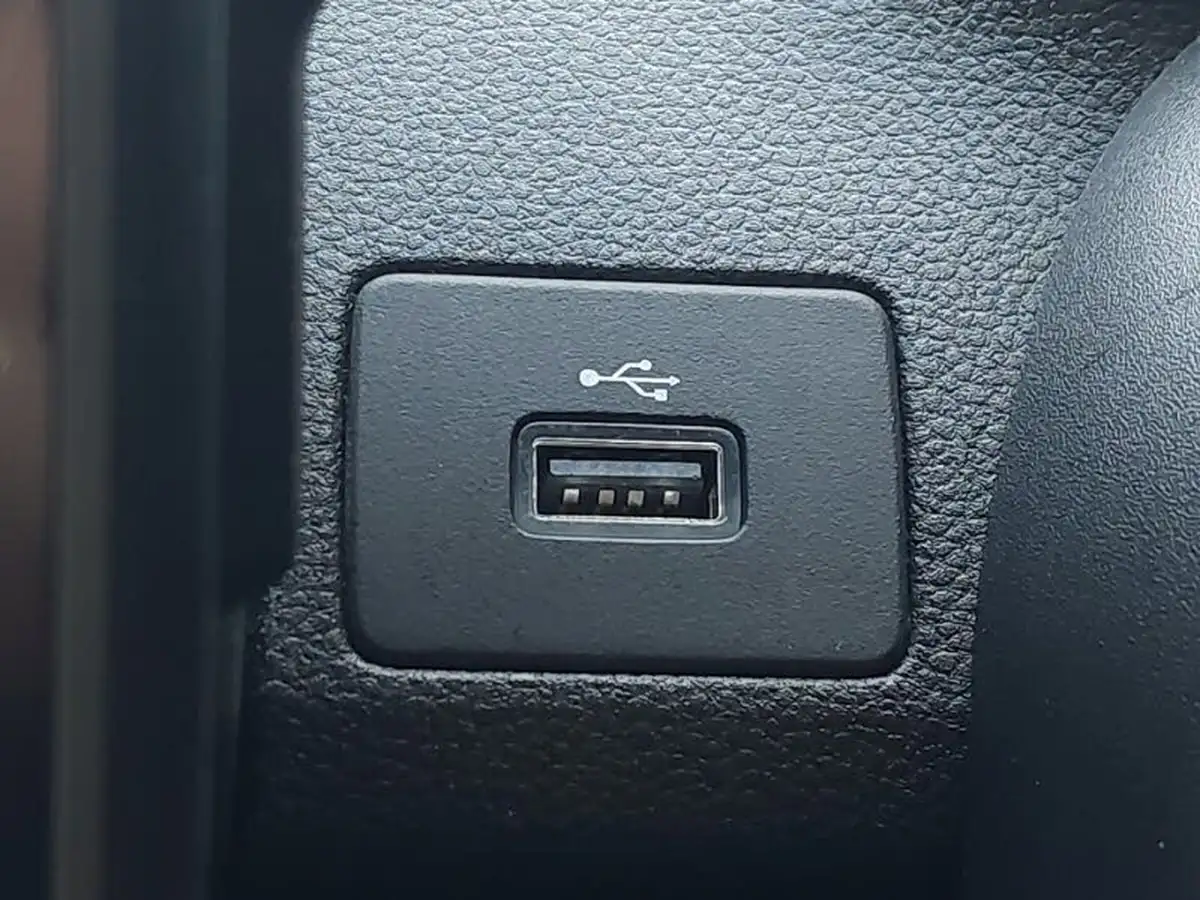2022-dacia-sandero-stepway-10-tce-comfort-90bhp-big-12