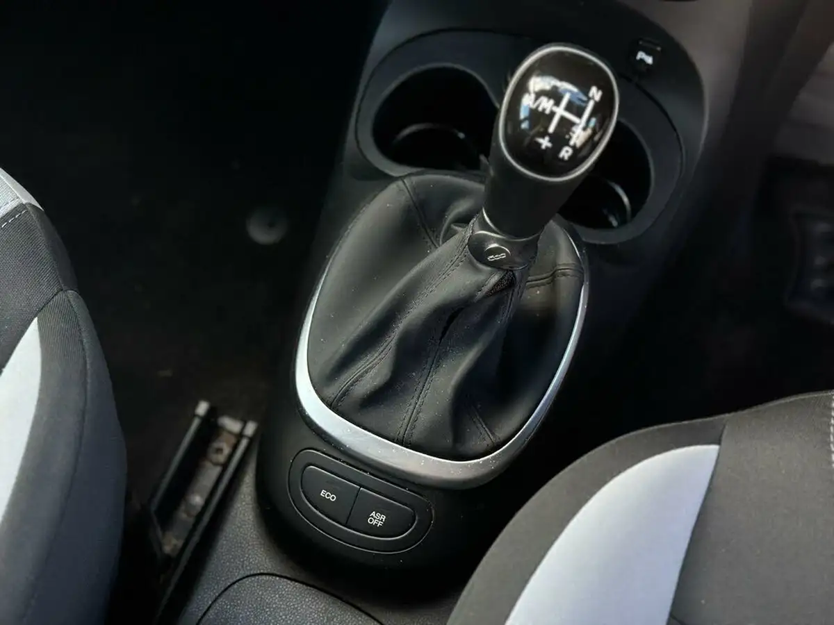 2017-fiat-500l-13-multijet-pop-star-dualogic-big-16