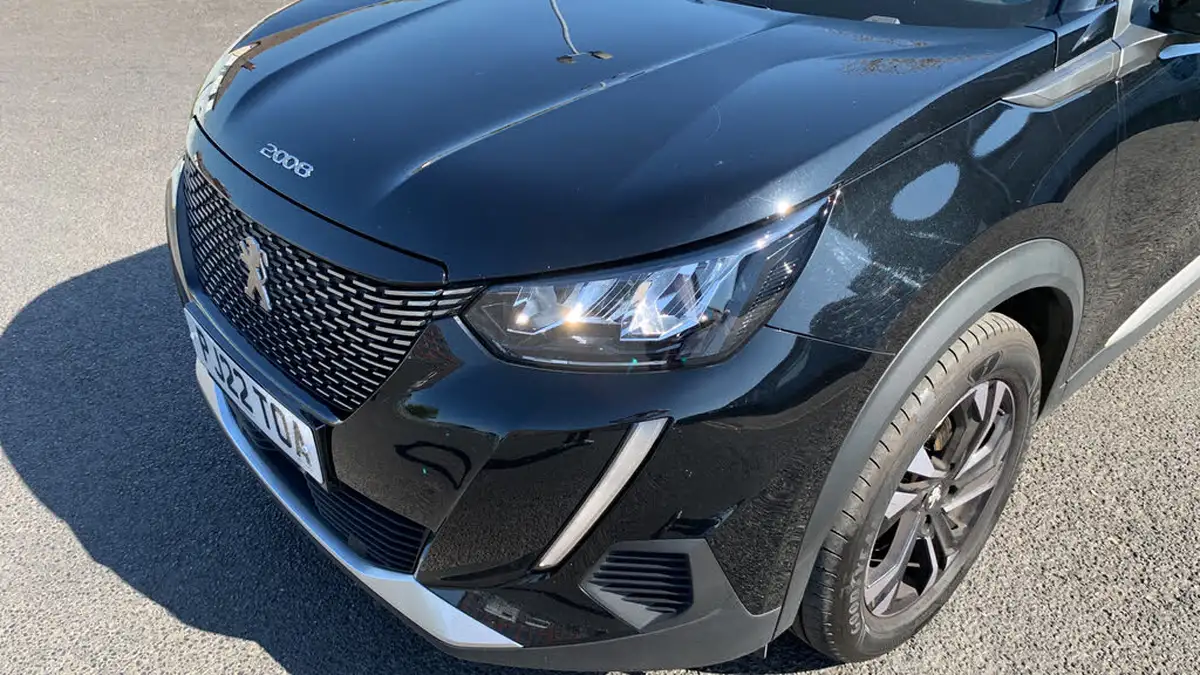 2022-peugeot-2008-suv-12-puretech-allure-premium-130bhp-big-44