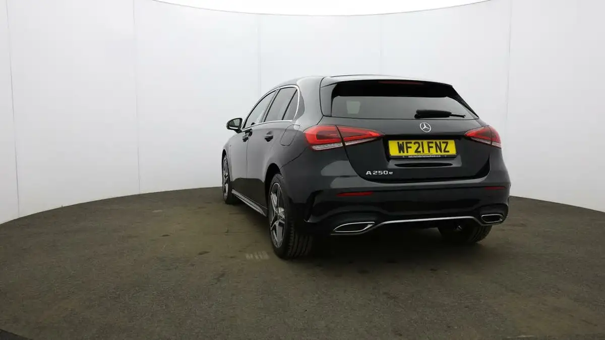 2021-mercedes-benz-a-class-13-a250e-amg-line-hatchback-5d-big-30