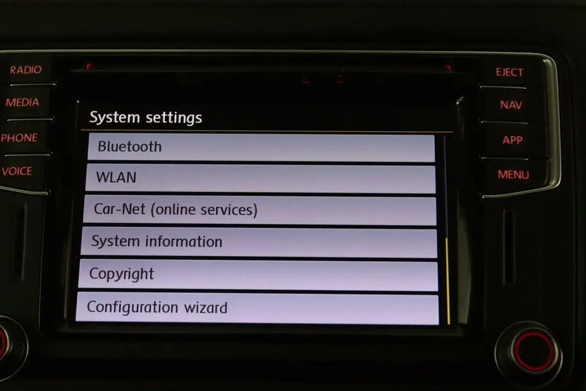 2021-volkswagen-sharan-14-tsi-se-nav-dsg-big-25