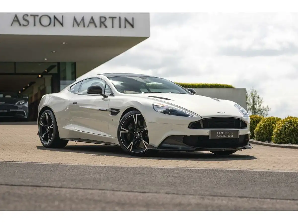 2018-aston-martin-vanquish-big-10