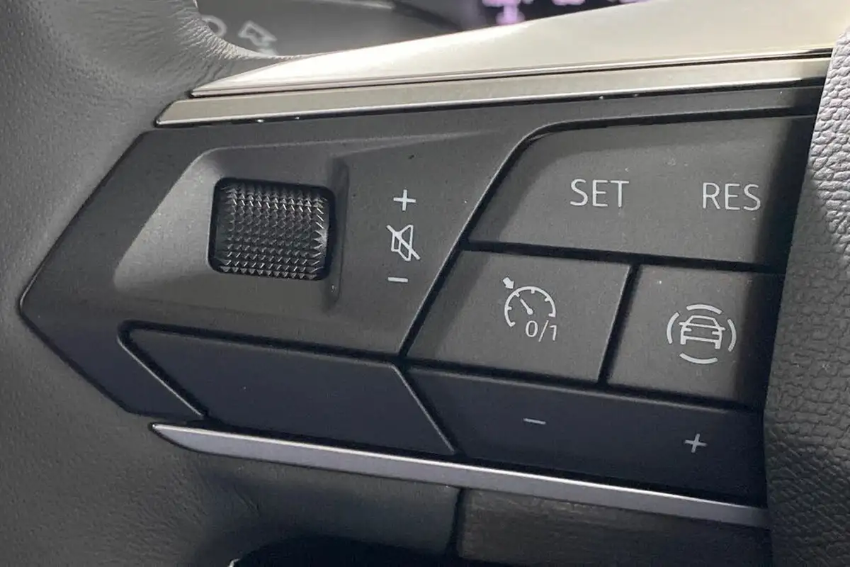 2025-seat-ibiza-10-tsi-xcellence-115ps-dsg-big-35