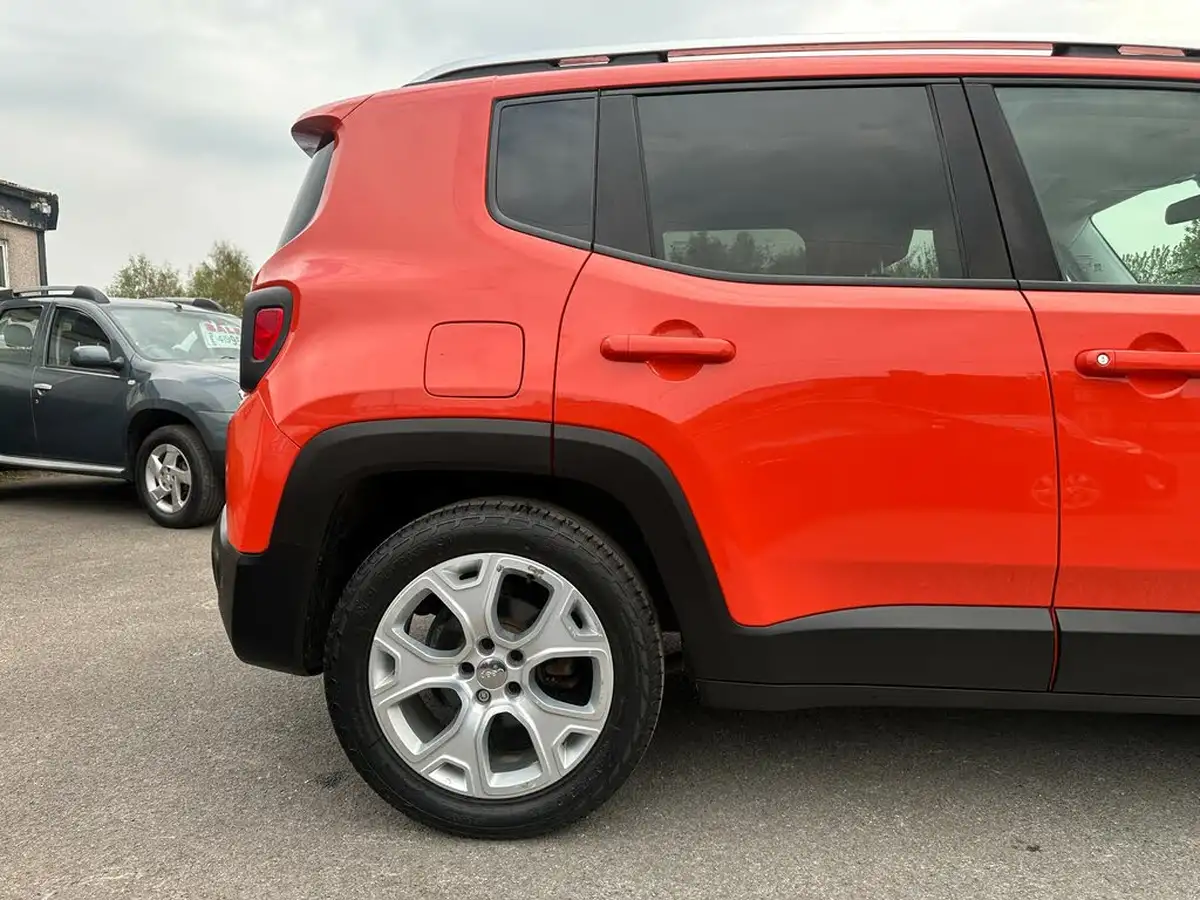 2015-jeep-renegade-16td-limited-big-21