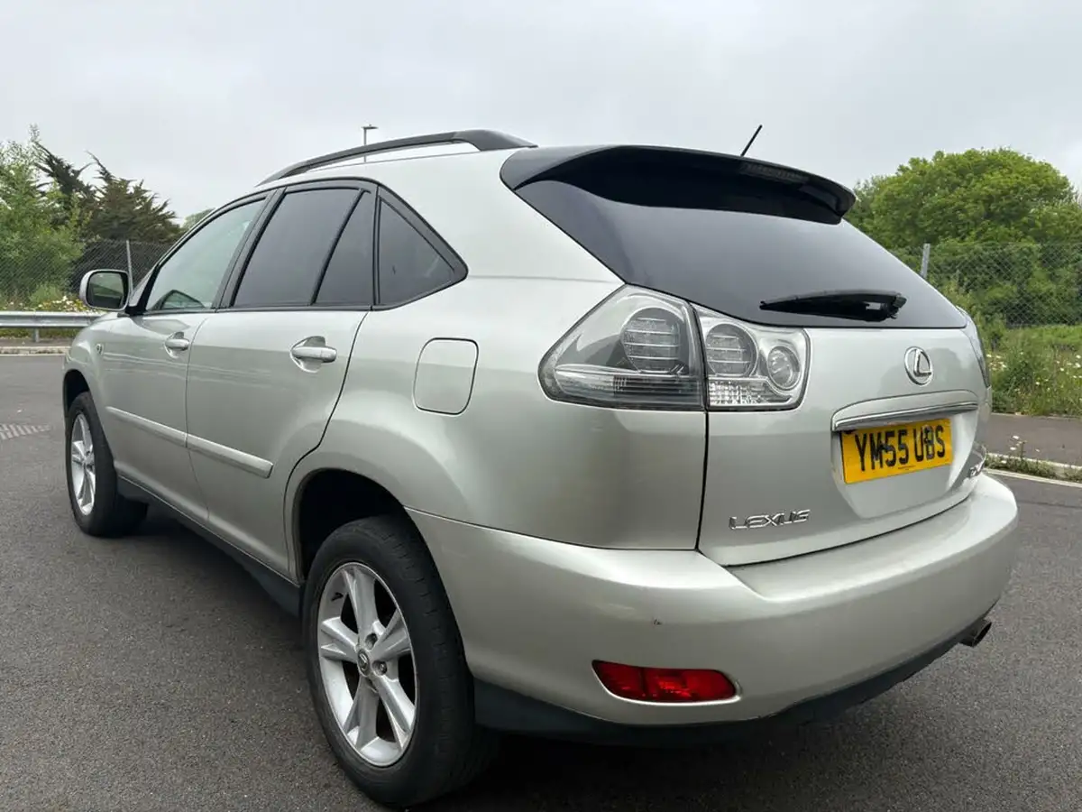 2006-lexus-rx-400h-33-se-big-33