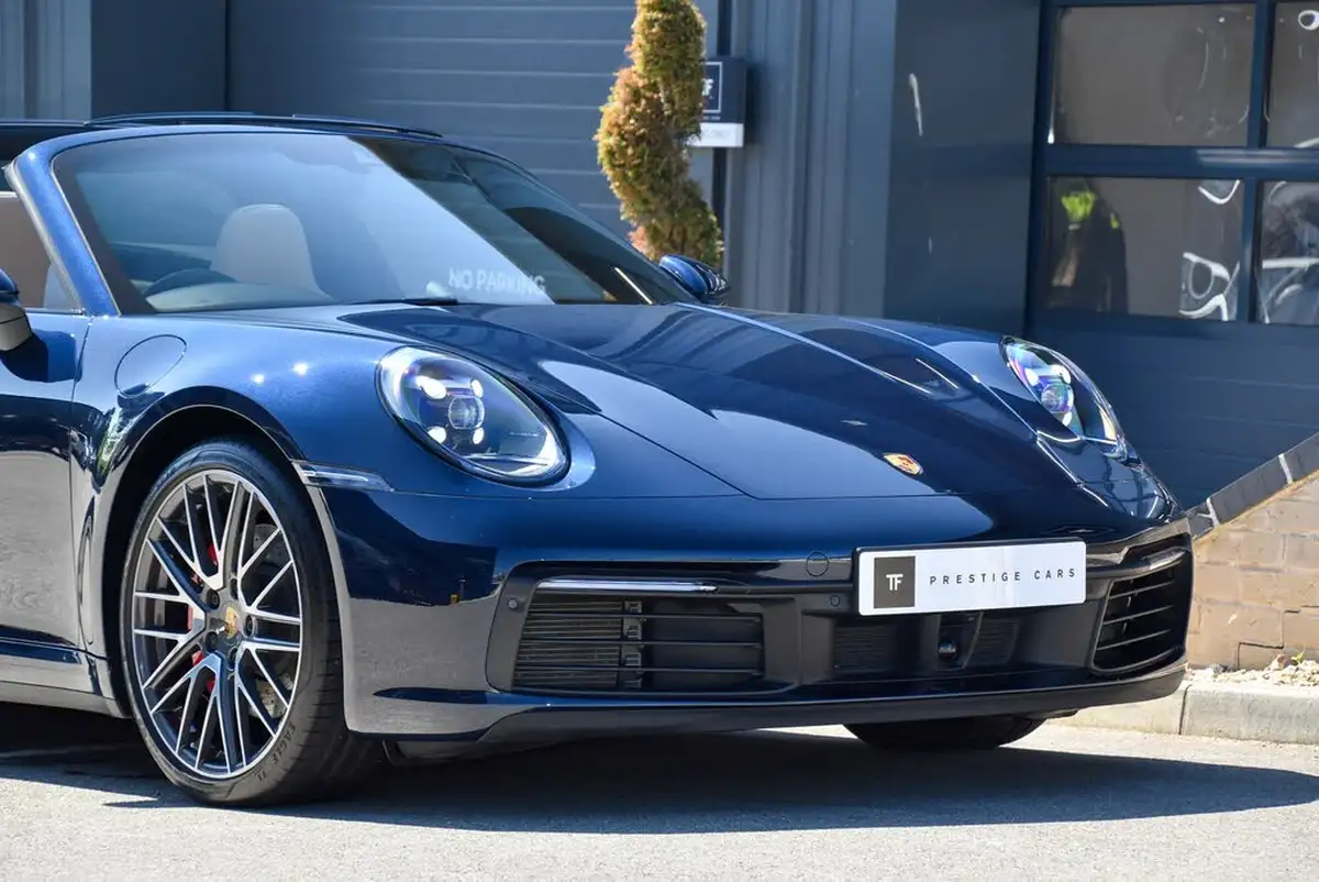 2021-porsche-911-30-targa-4s-big-28