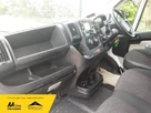 2018-peugeot-boxer-20-bluehdi-professional-335-l3-h2-small-8