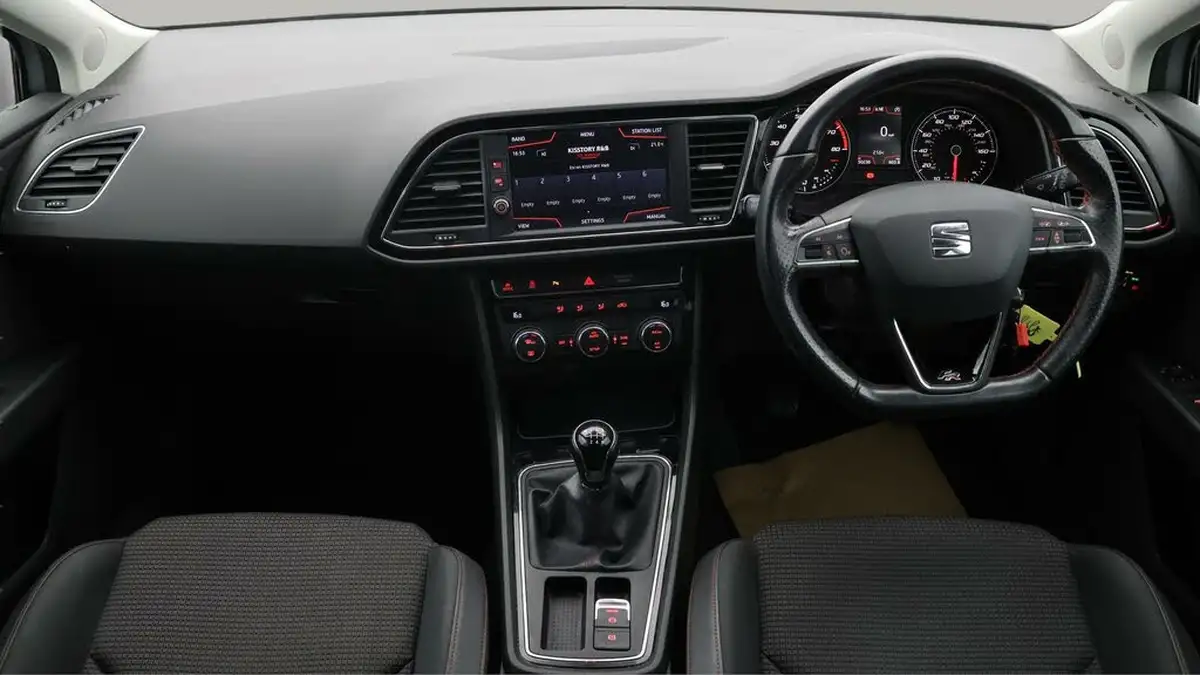 2019-seat-leon-15-tsi-evo-fr-130ps-ss-hatchback-big-12