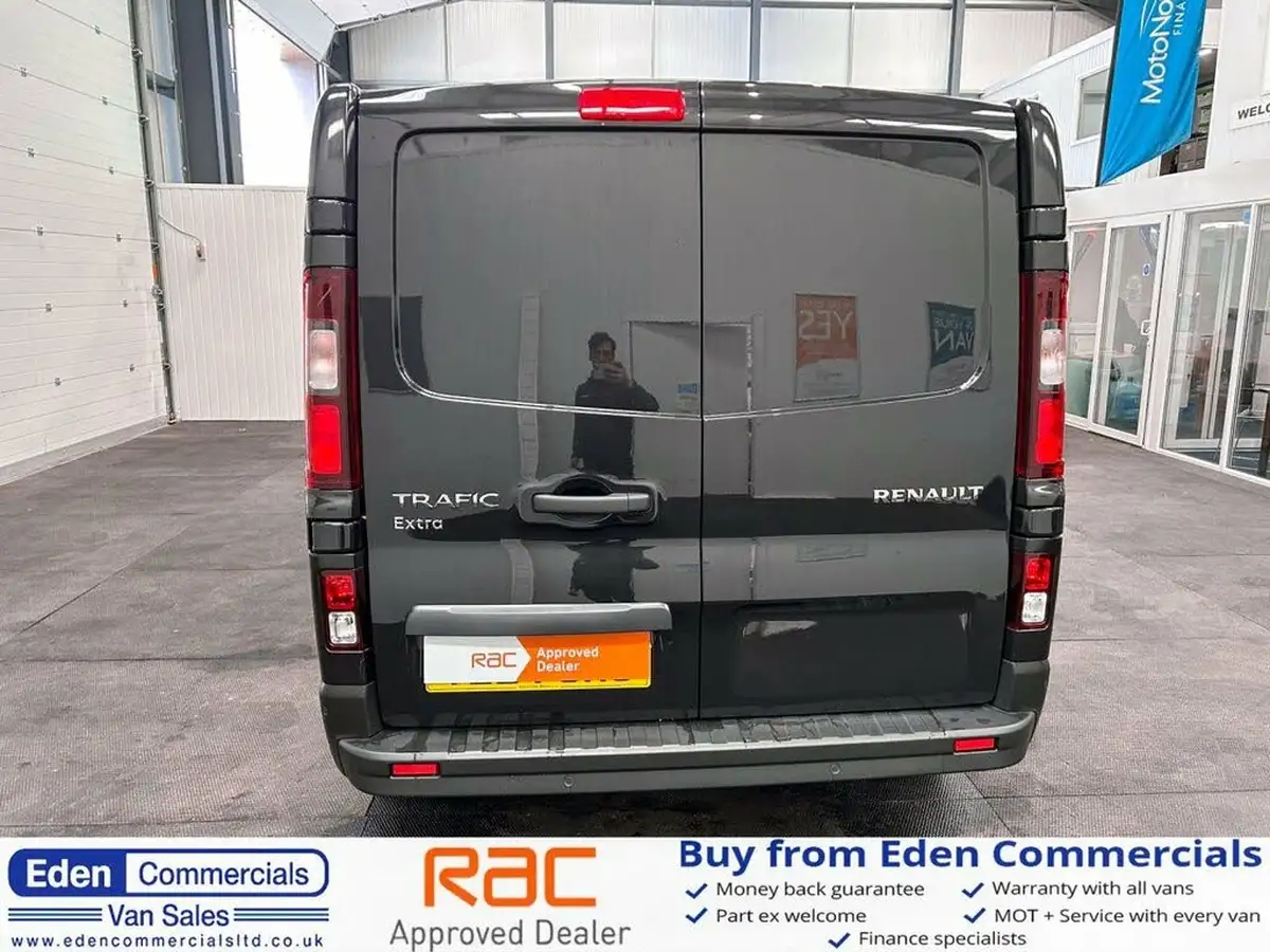 2023-renault-trafic-20dci-sl30-150-extra-eu6d-big-4